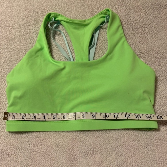 Fabletics Active Set Neon Green Boost High-Waisted 7/8 Legging Sports Bra - Picture 6 of 16